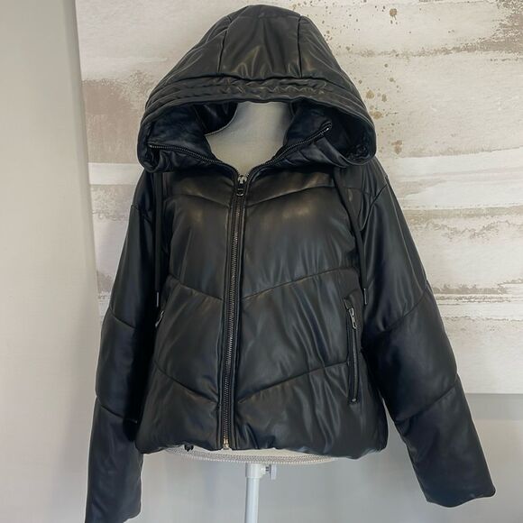 Zara Faux Leather Puffer Jacket Size Medium - Picture 1 of 8